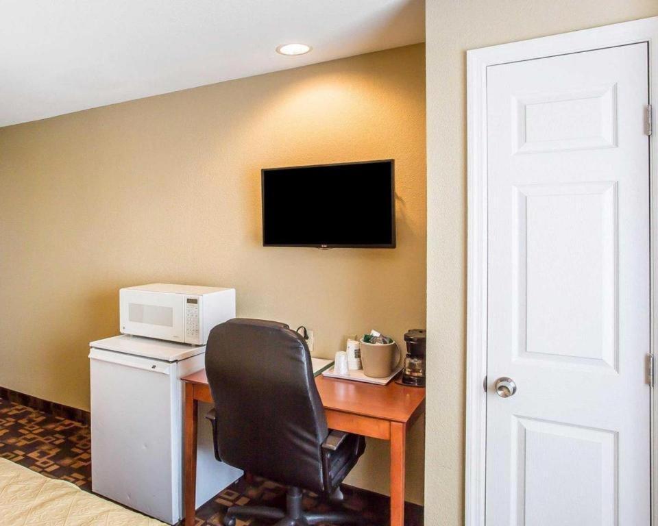Quality Inn & Suites Mount Juliet Exterior foto